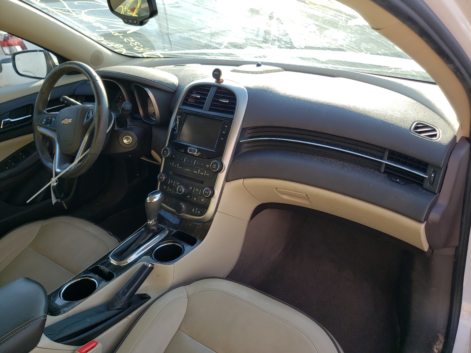 Zdjęcie 9 z aukcji – 2016 CHEVROLET MALIBU LIM z VIN 1G11E5SA5GF124497