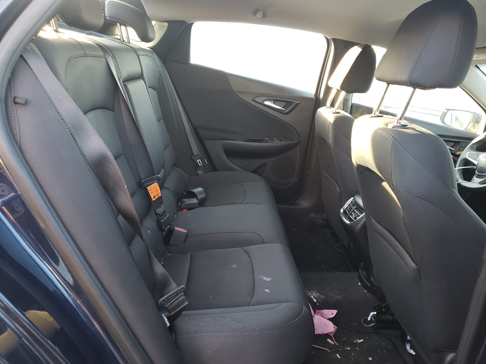 Photo 6 from auction – 2016 CHEVROLET MALIBU LT with VIN 1G1ZE5ST2GF353319