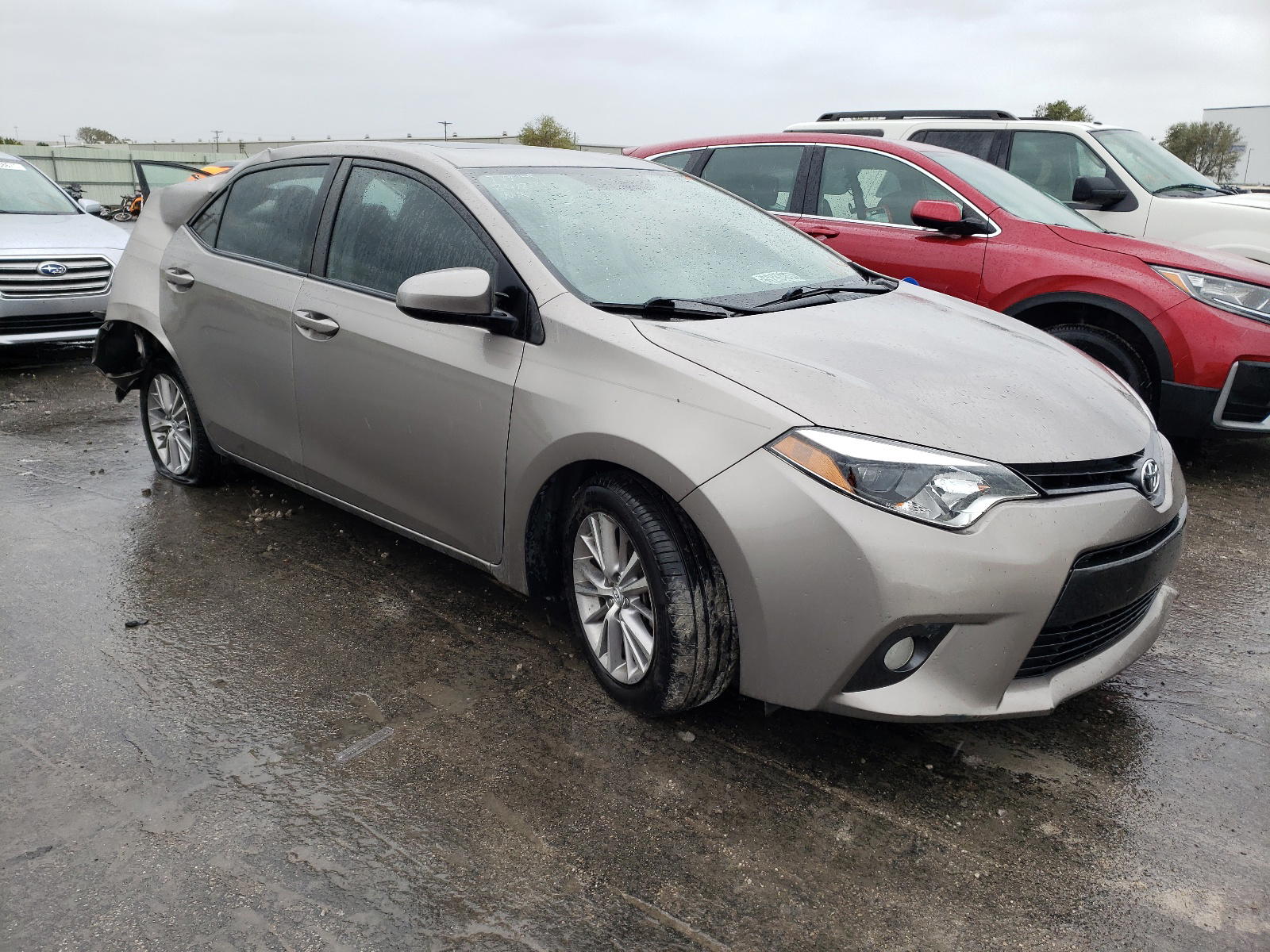 TOYOTA COROLLA L 2015 with VIN 5YFBURHE5FP317093 - Photo from auction