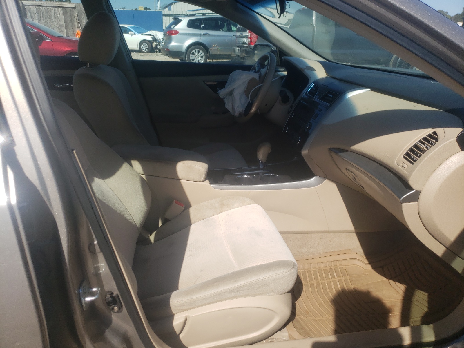 Photo 5 from auction – 2013 NISSAN ALTIMA 2.5 with VIN 1N4AL3AP8DC116470