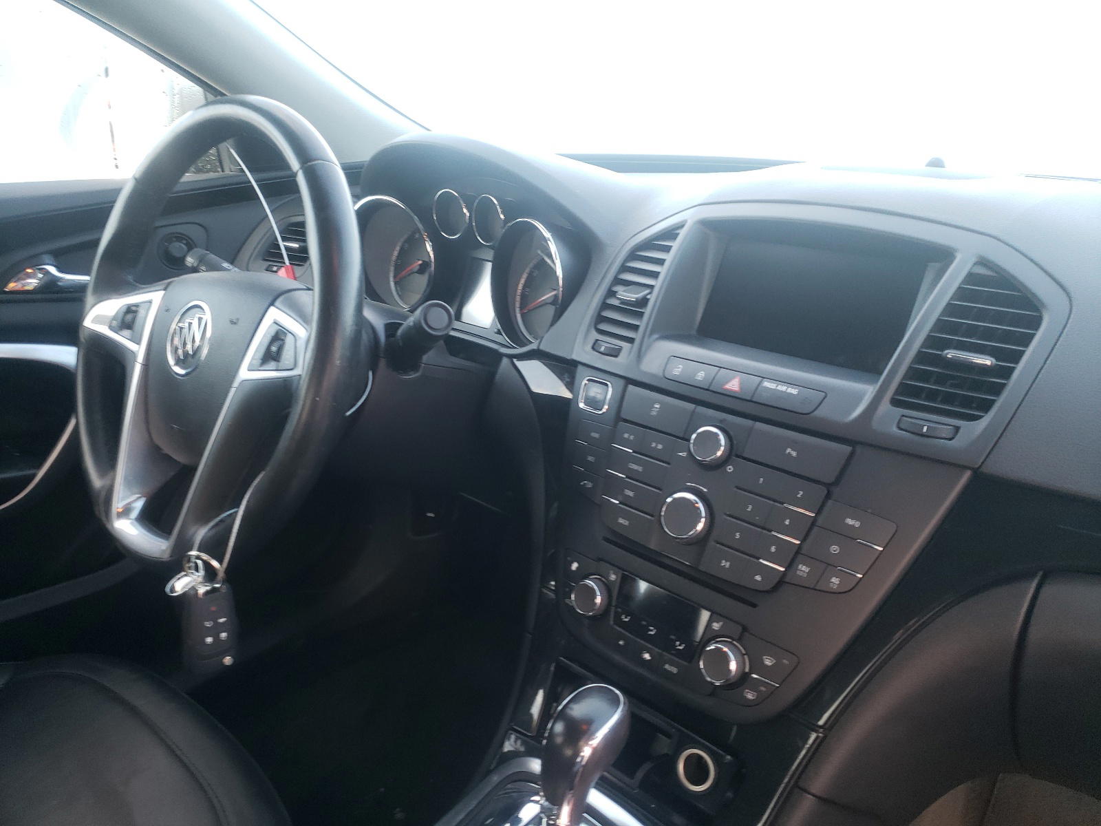 Photo 9 from auction – 2012 BUICK REGAL PREM with VIN 2G4GS5EK9C9195019