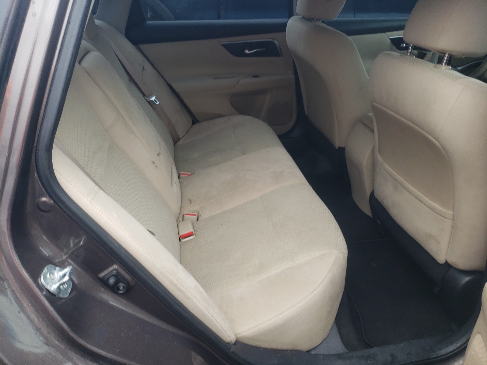Photo 6 from auction – 2015 NISSAN ALTIMA 2.5 with VIN 1N4AL3AP9FN342976