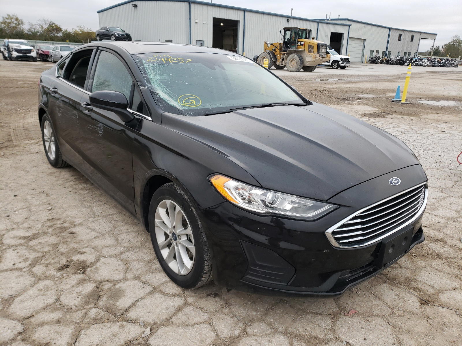 FORD FUSION SE 2020 with VIN 3FA6P0HD9LR249257 - Photo from auction