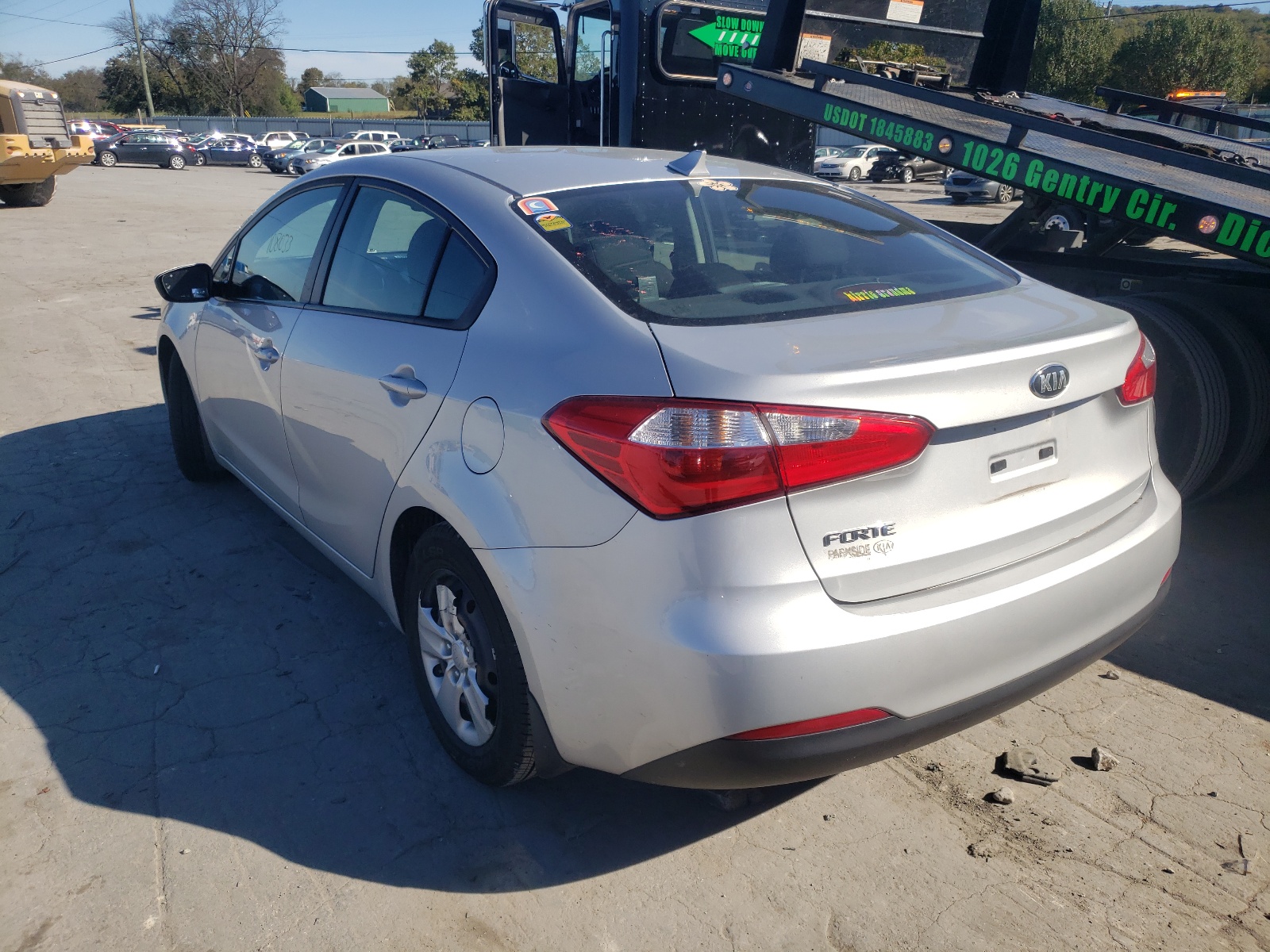 Photo 3 from auction – 2016 KIA FORTE LX with VIN KNAFK4A65G5570617