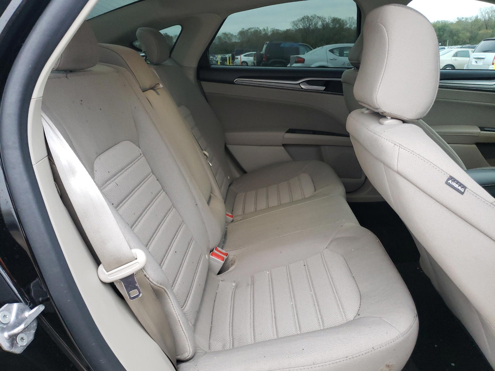 Photo 6 from auction – 2020 FORD FUSION SE with VIN 3FA6P0HD9LR249257