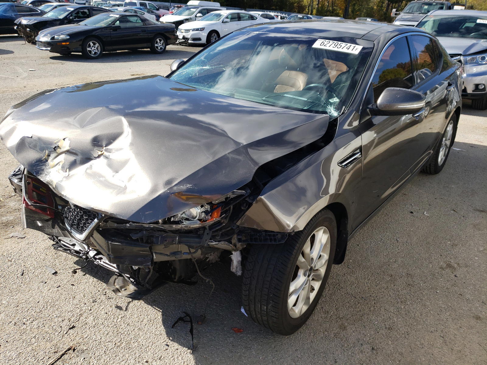 Photo 2 from auction – 2011 KIA OPTIMA EX with VIN KNAGN4A72B5083677