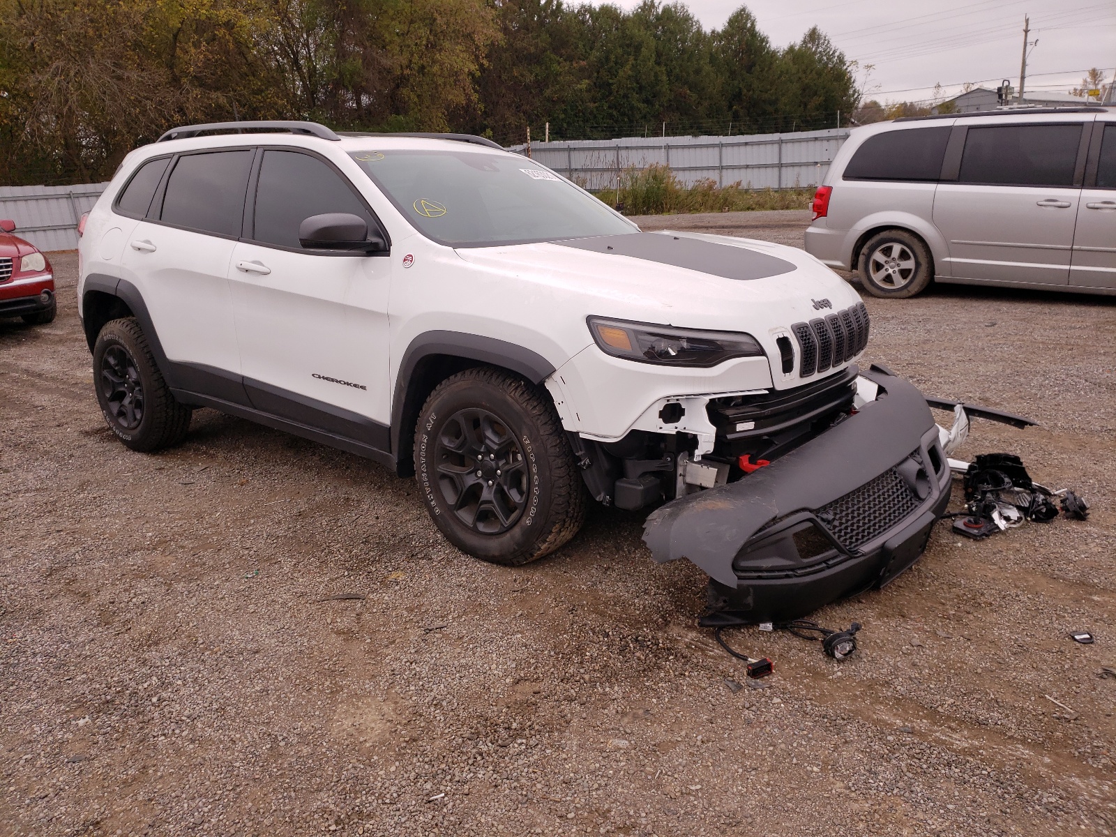 Photo 1 from auction – 2021 JEEP CHEROKEE T with VIN 1C4PJMBX9MD152581