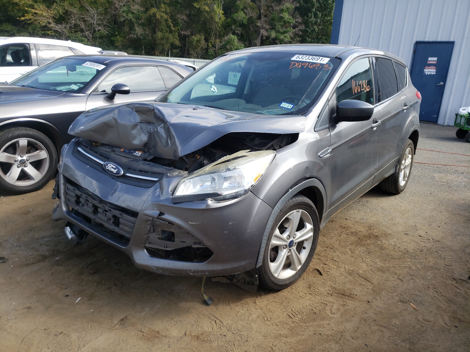 Photo 2 from auction – 2013 FORD ESCAPE SE with VIN 1FMCU0GXXDUD09683