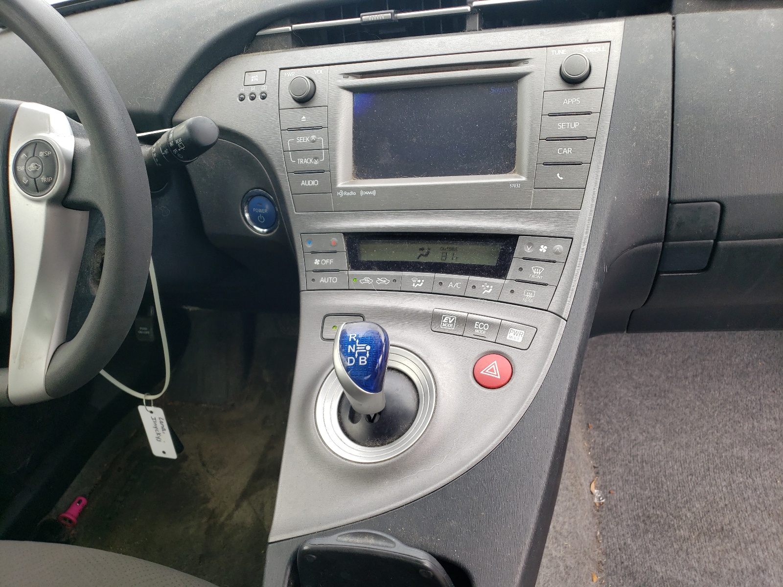 Photo 9 from auction – 2013 TOYOTA PRIUS with VIN JTDKN3DU0D1690678