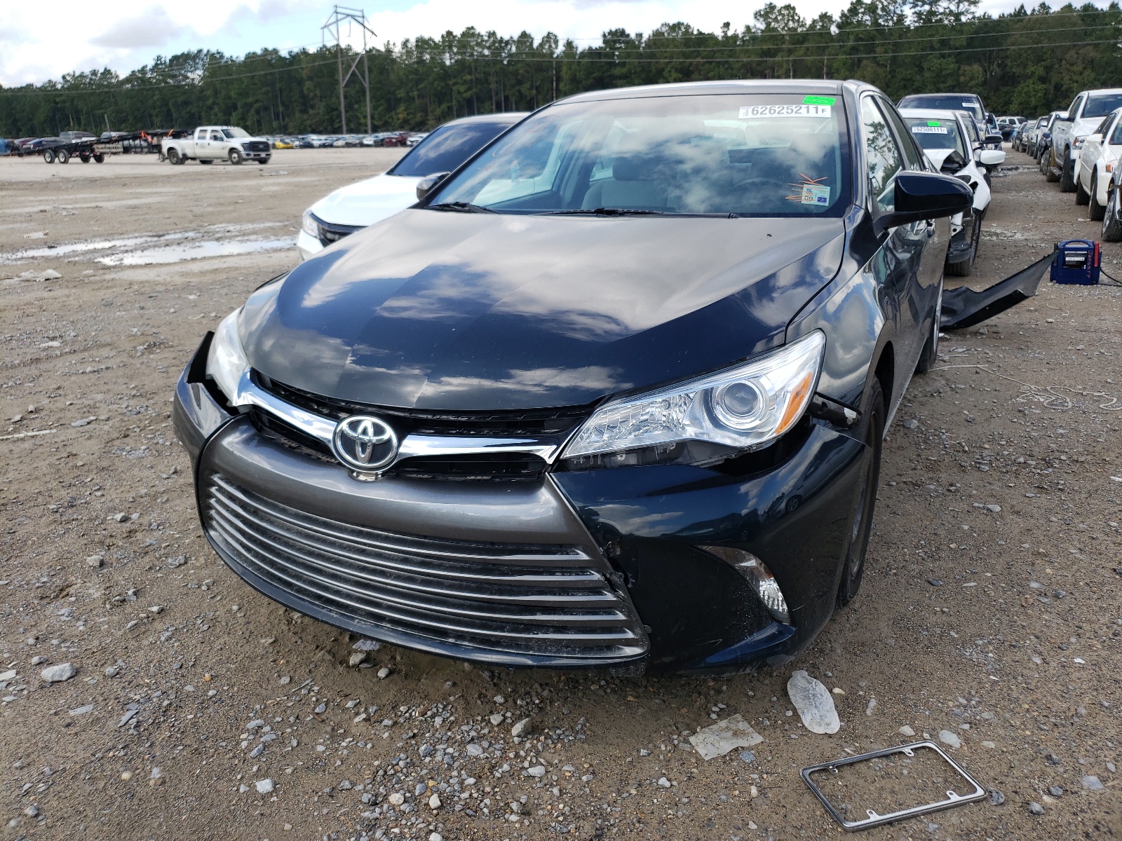 Photo 2 from auction – 2016 TOYOTA CAMRY LE with VIN 4T1BF1FK1GU197720