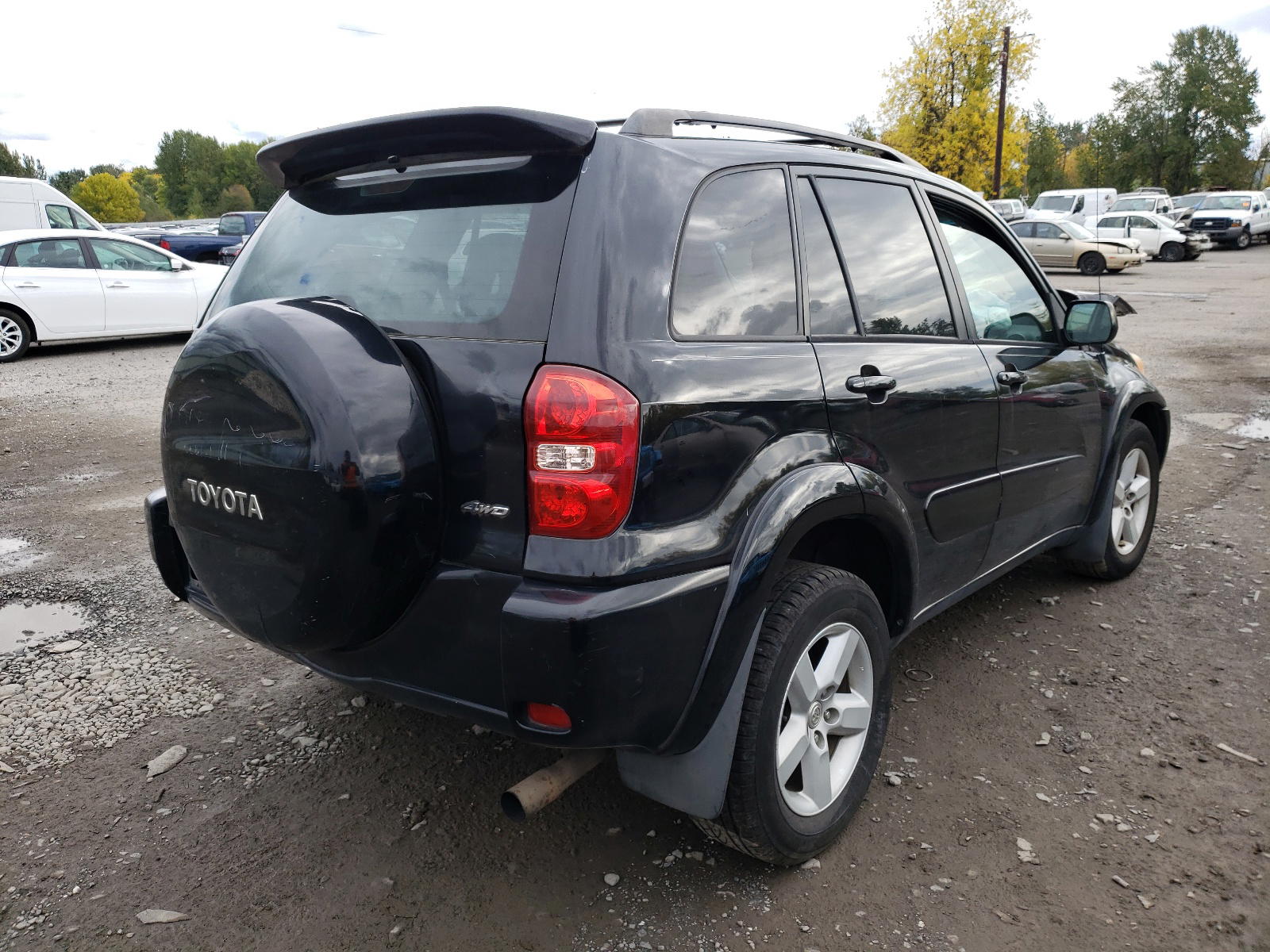 Photo 4 from auction – 2005 TOYOTA RAV4 with VIN JTEHD20VX50044489