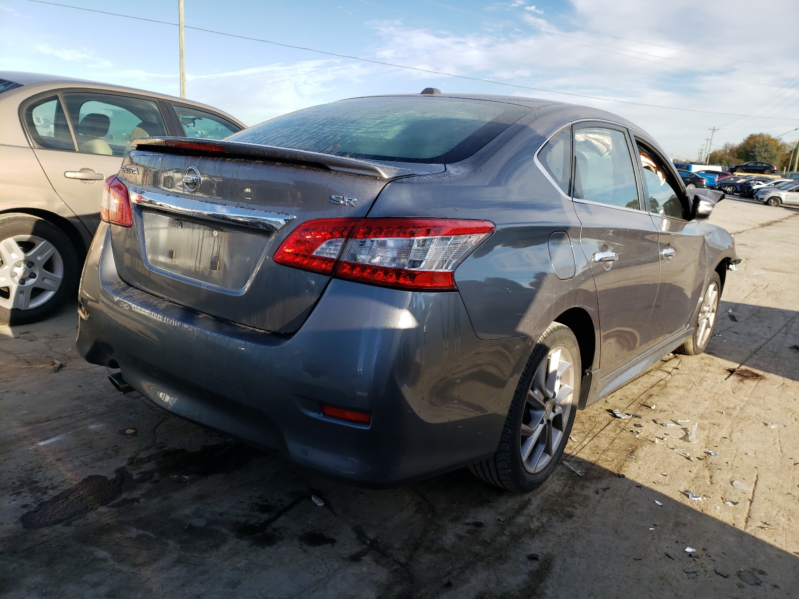 Photo 4 from auction – 2015 NISSAN SENTRA S with VIN 3N1AB7AP8FY243754