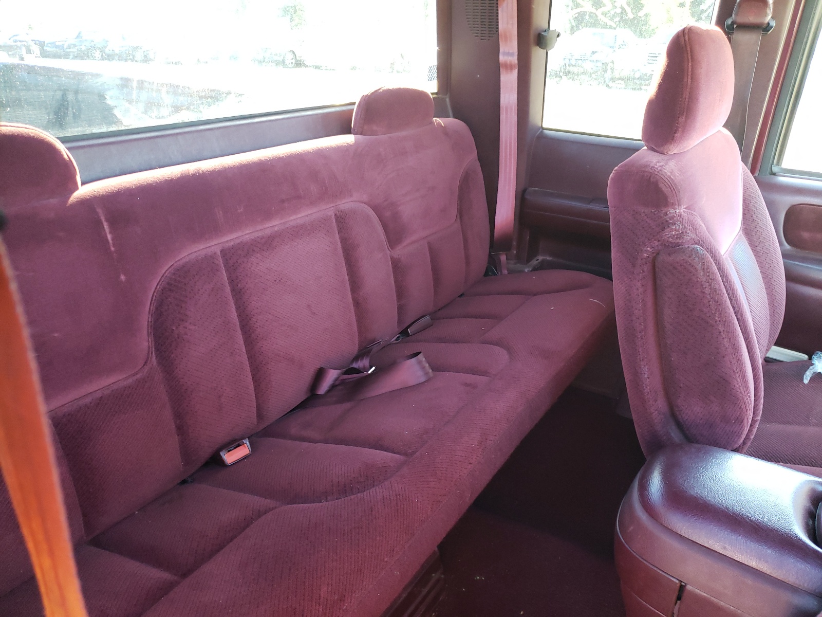 Photo 6 from auction – 1996 GMC SIERRA C15 with VIN 2GTEC19R9T1512787