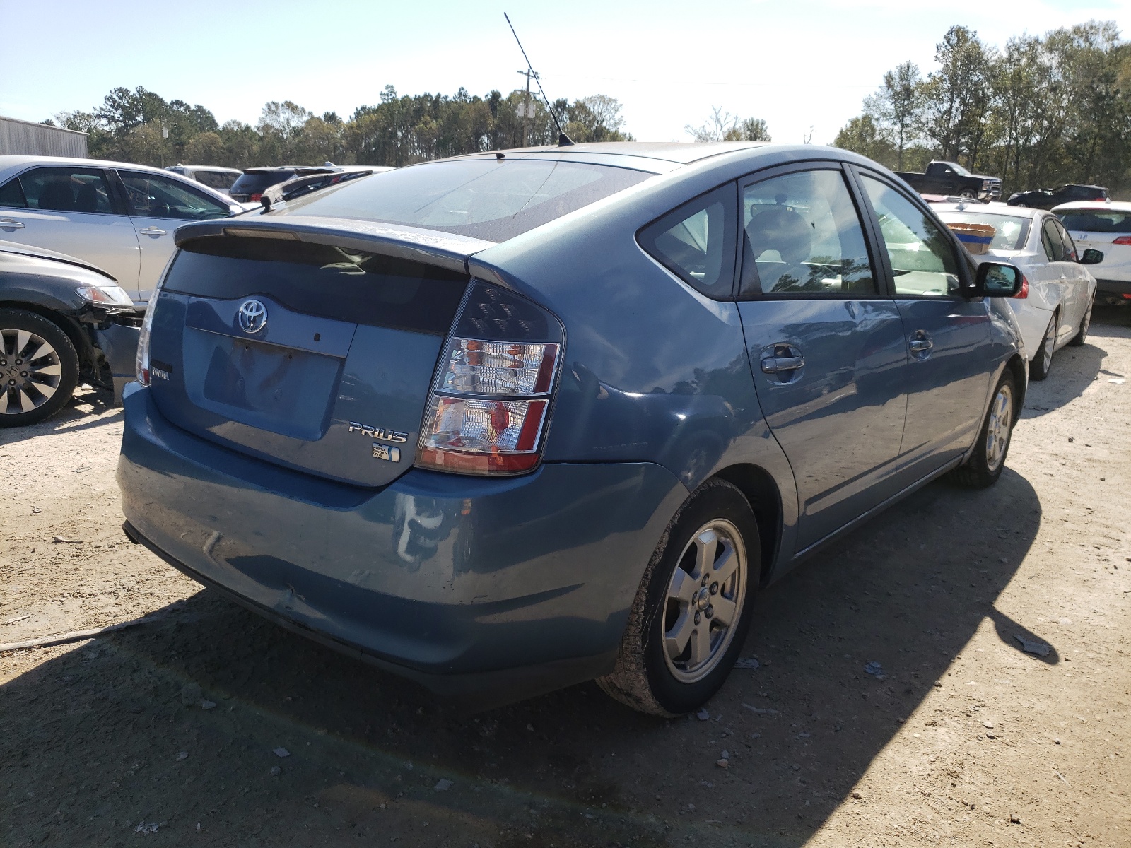 Photo 4 from auction – 2005 TOYOTA PRIUS with VIN JTDKB20U453026981