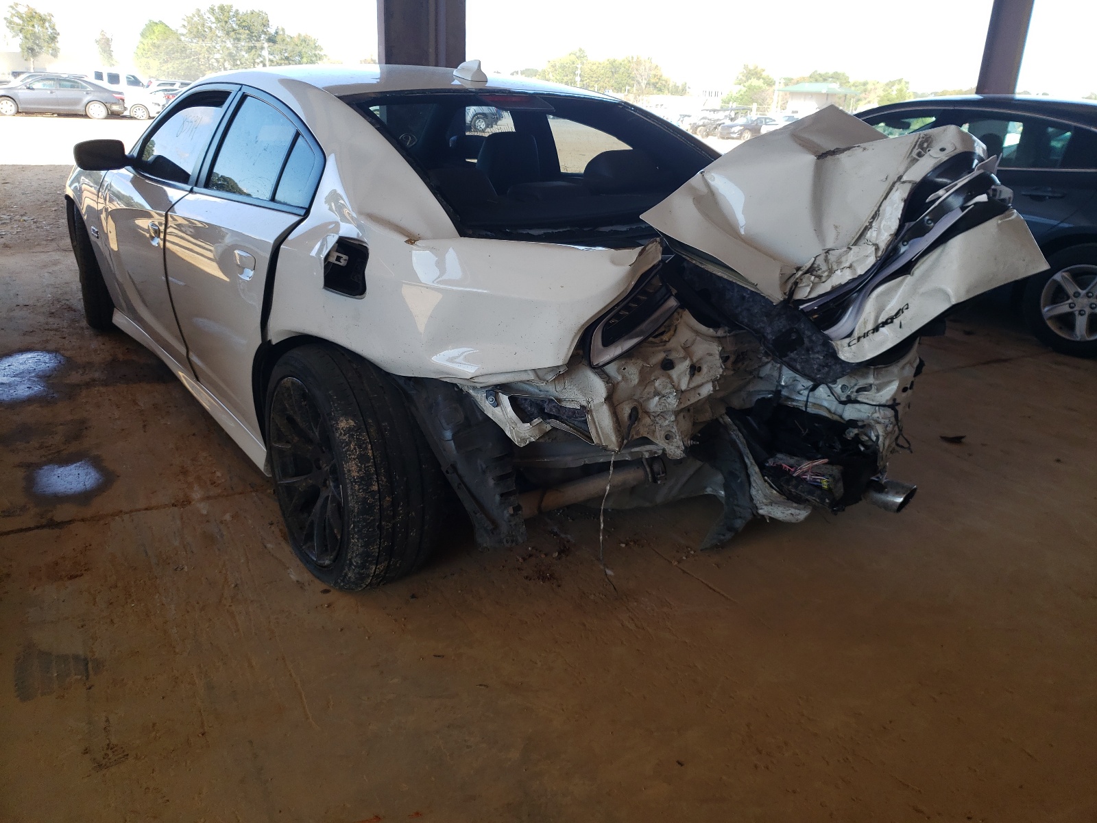 Photo 3 from auction – 2018 DODGE CHARGER R/ with VIN 2C3CDXGJ1JH126426