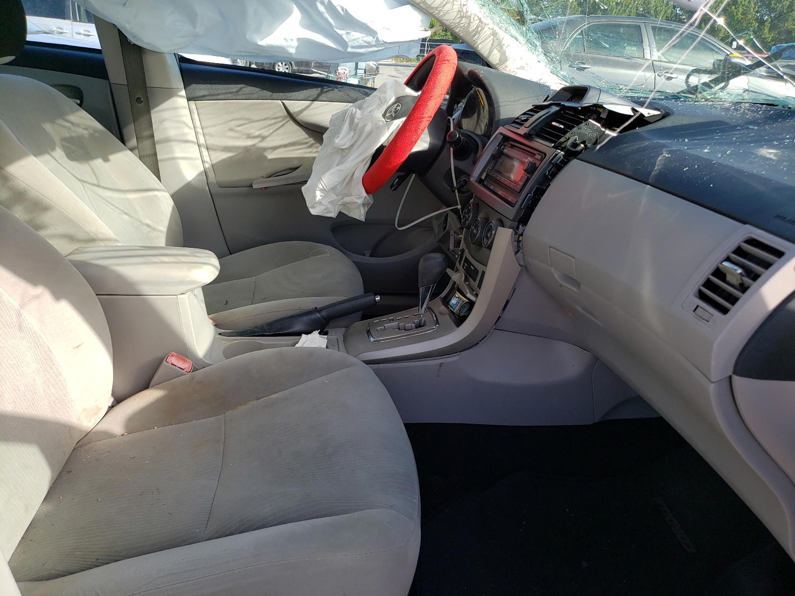Photo 5 from auction – 2012 TOYOTA COROLLA BA with VIN 2T1BU4EE4CC812789