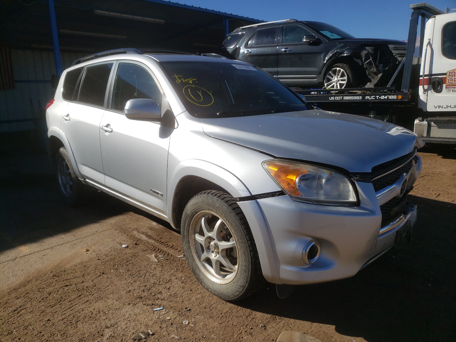 TOYOTA RAV4 LIMIT 2009 with VIN JTMBK34V895075331 - Photo from auction