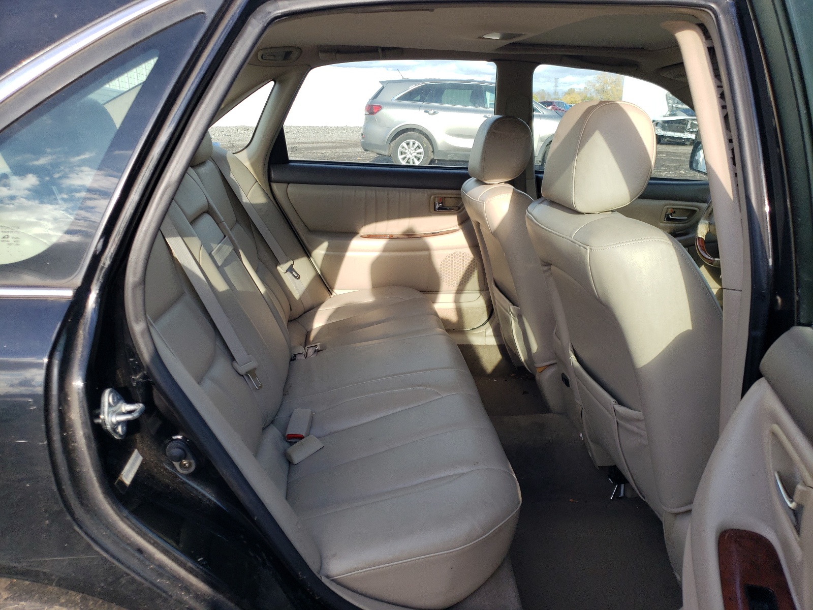 Photo 6 from auction – 2003 TOYOTA AVALON XL with VIN 4T1BF28B43U299851