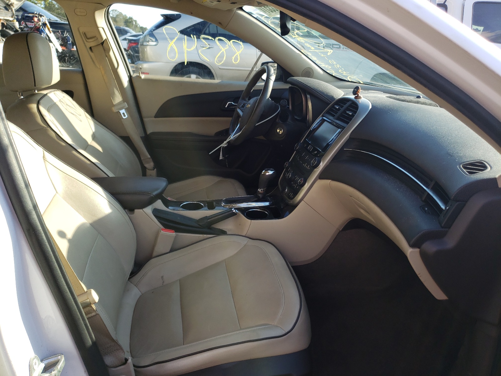 Zdjęcie 5 z aukcji – 2016 CHEVROLET MALIBU LIM z VIN 1G11E5SA5GF124497