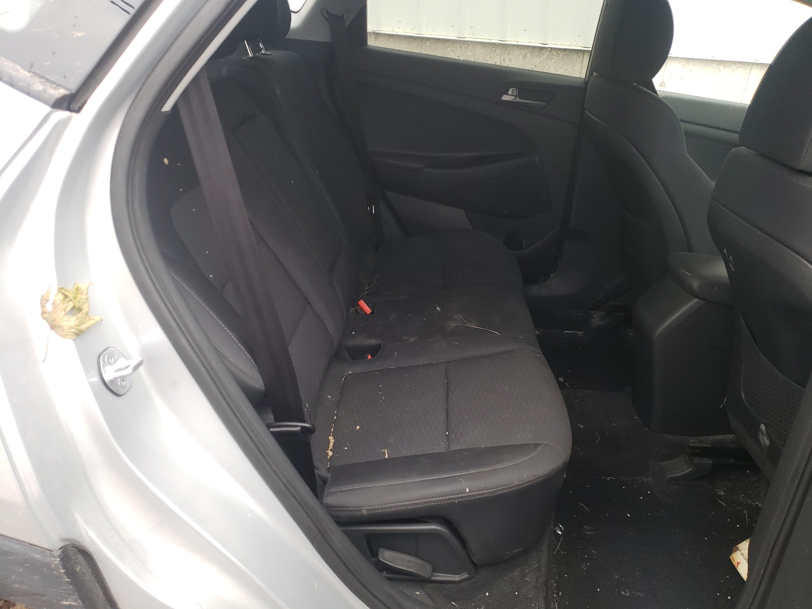 Photo 6 from auction – 2019 HYUNDAI TUCSON SE with VIN KM8J23A42KU044297