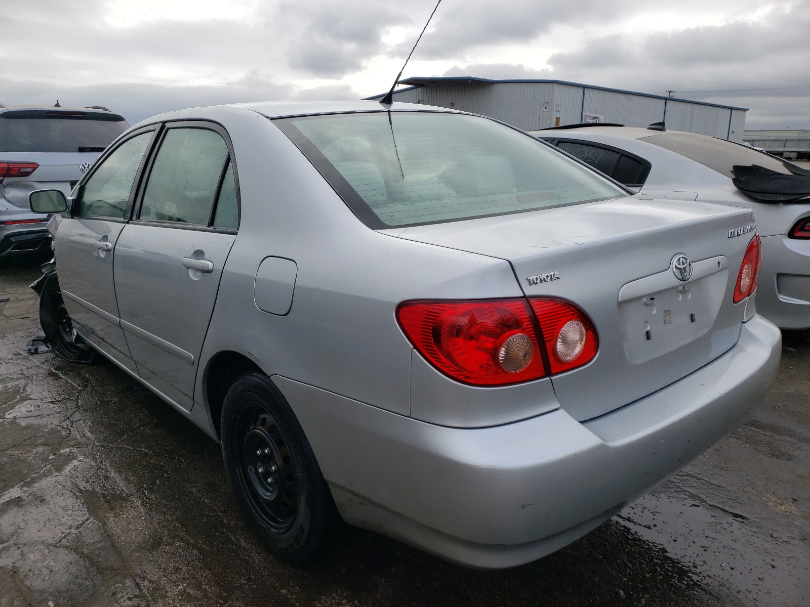Photo 3 from auction – 2007 TOYOTA COROLLA CE with VIN 1NXBR32E57Z901775