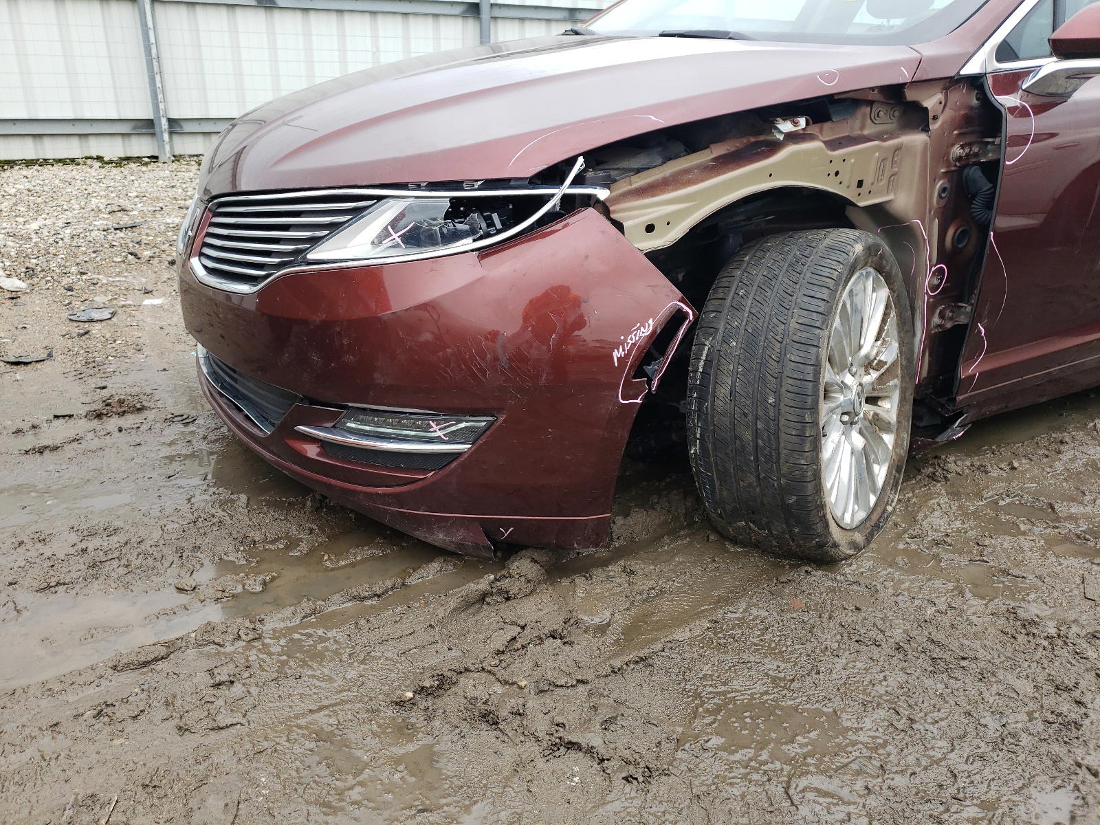 Photo 9 from auction – 2016 LINCOLN MKZ with VIN 3LN6L2J99GR627411