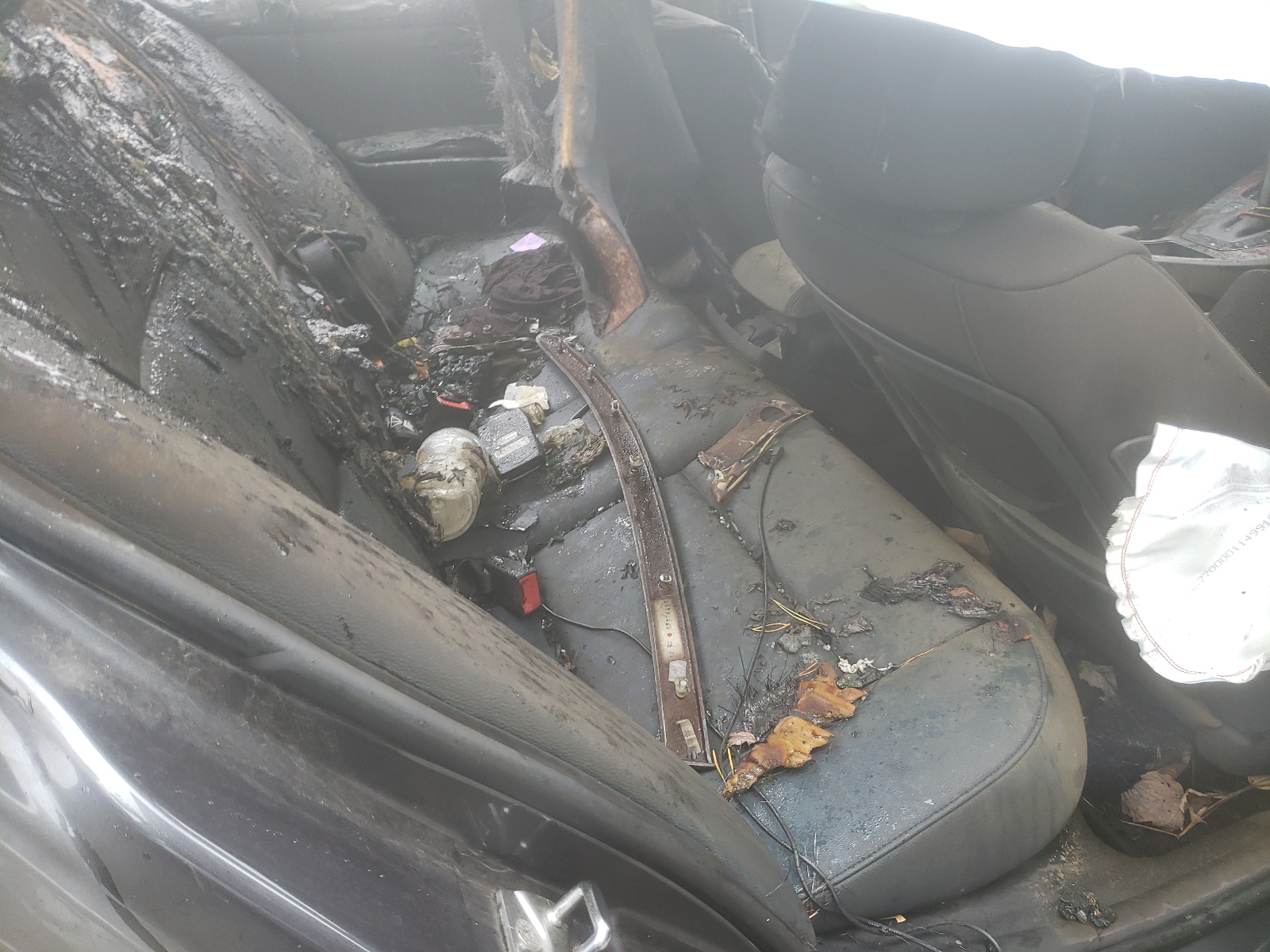 Zdjęcie 6 z aukcji – 2008 BMW 328 I z VIN WBAVA37548NL43931