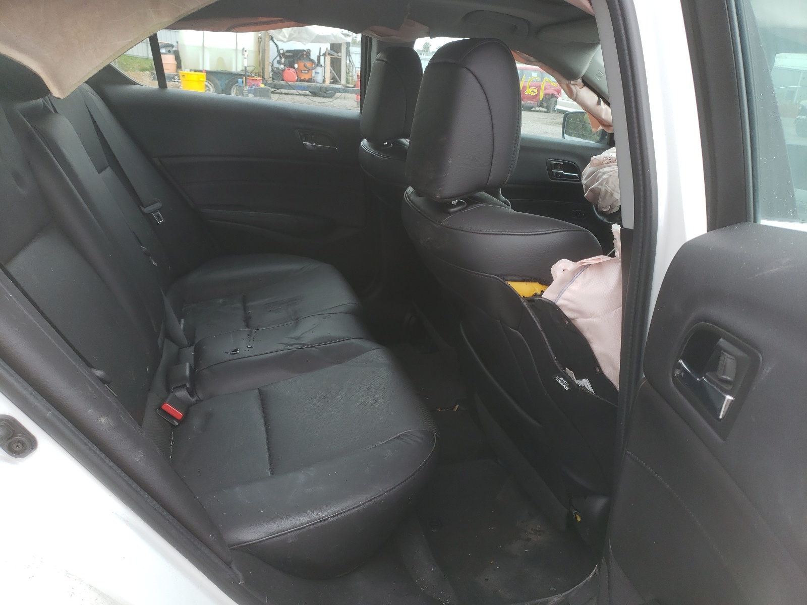 Photo 6 from auction – 2017 ACURA ILX PREMIU with VIN 19UDE2F77HA800059
