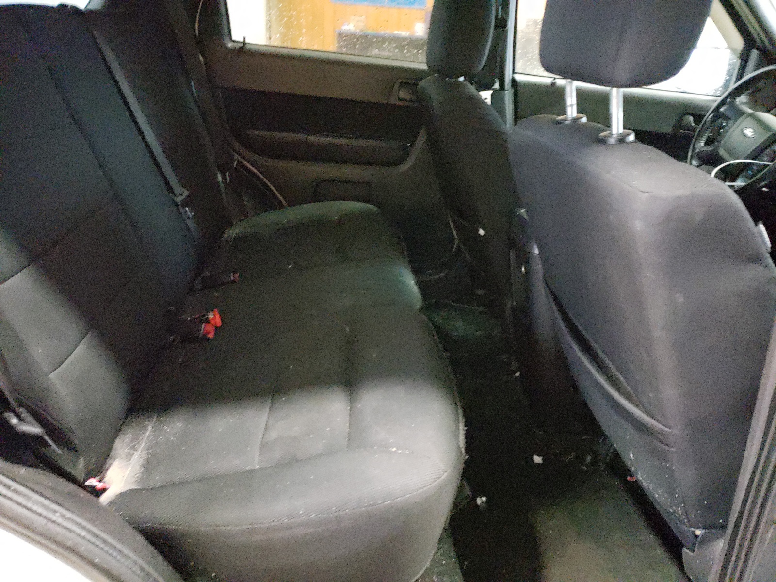 Photo 6 from auction – 2010 FORD ESCAPE XLT with VIN 1FMCU9DG8AKA71106