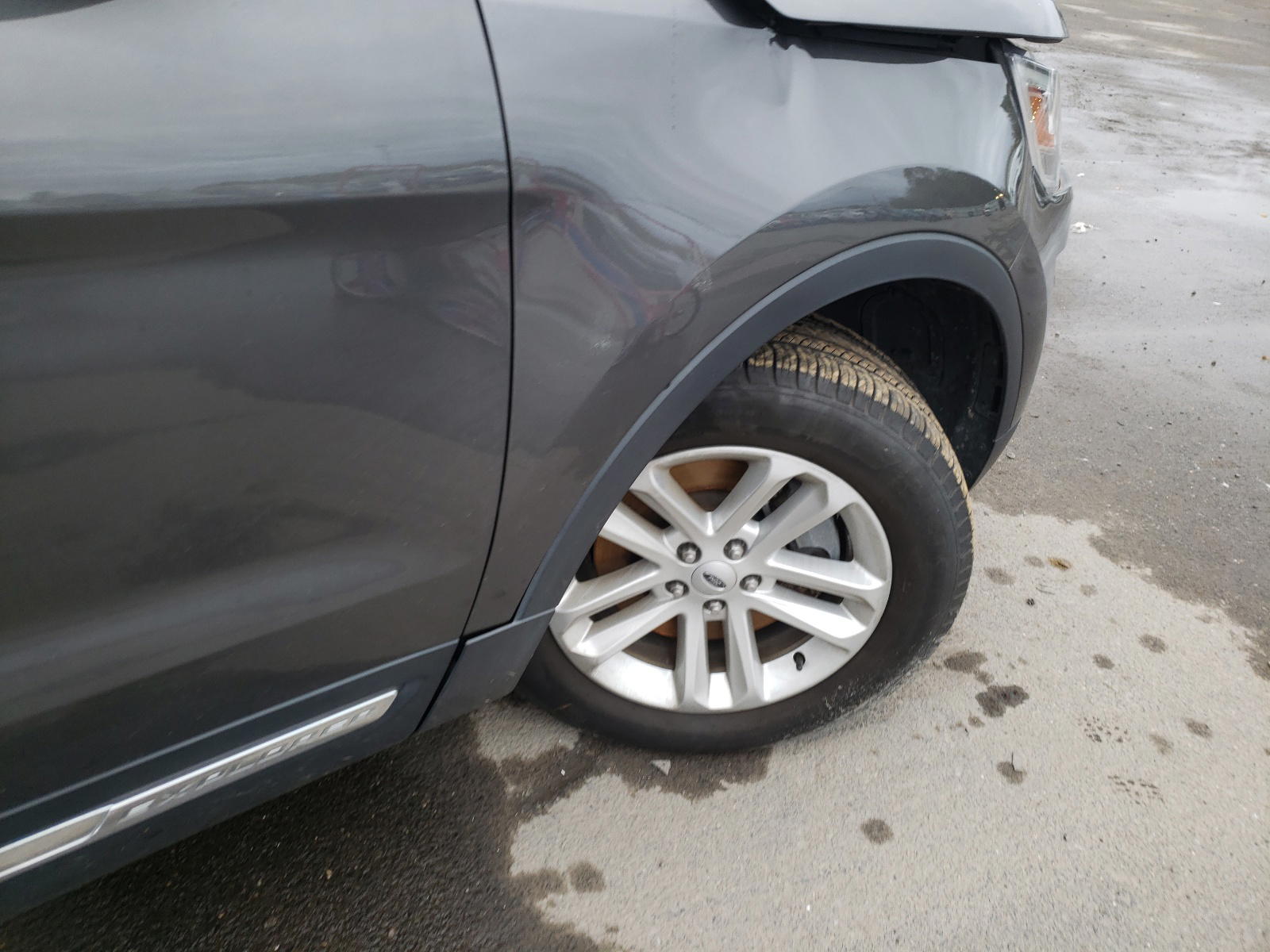 Photo 9 from auction – 2017 FORD EXPLORER X with VIN 1FM5K7D86HGE02368