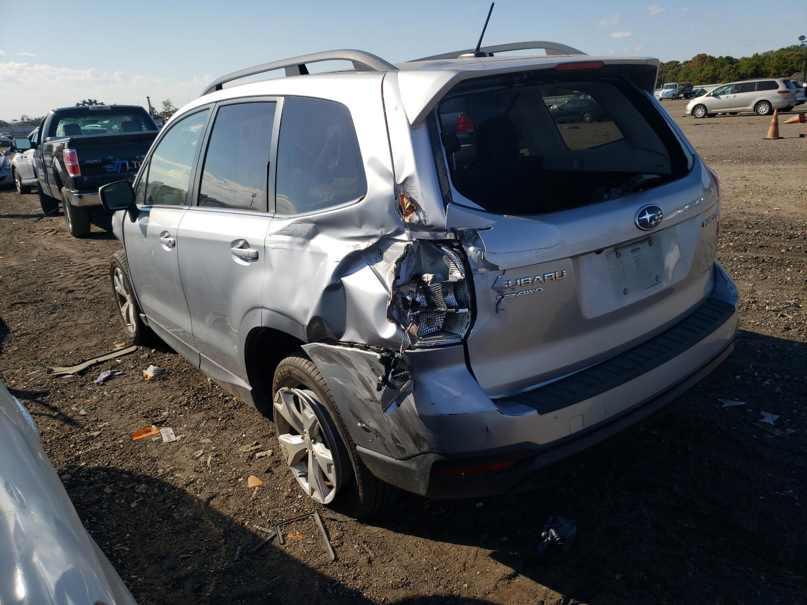 Photo 3 from auction – 2014 SUBARU FORESTER 2 with VIN JF2SJAJC8EH481727