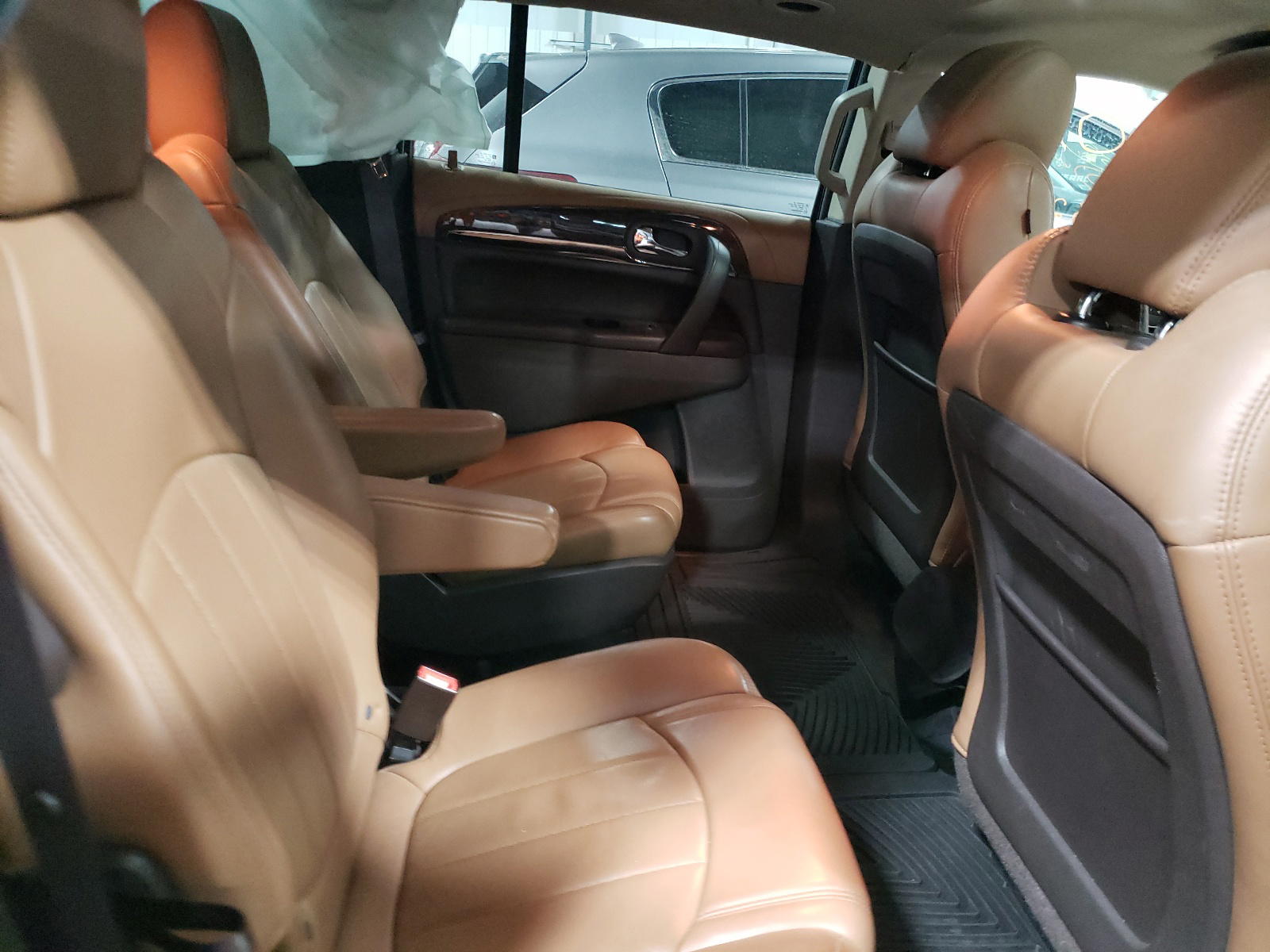 Photo 6 from auction – 2014 BUICK ENCLAVE with VIN 5GAKVBKD4EJ166739