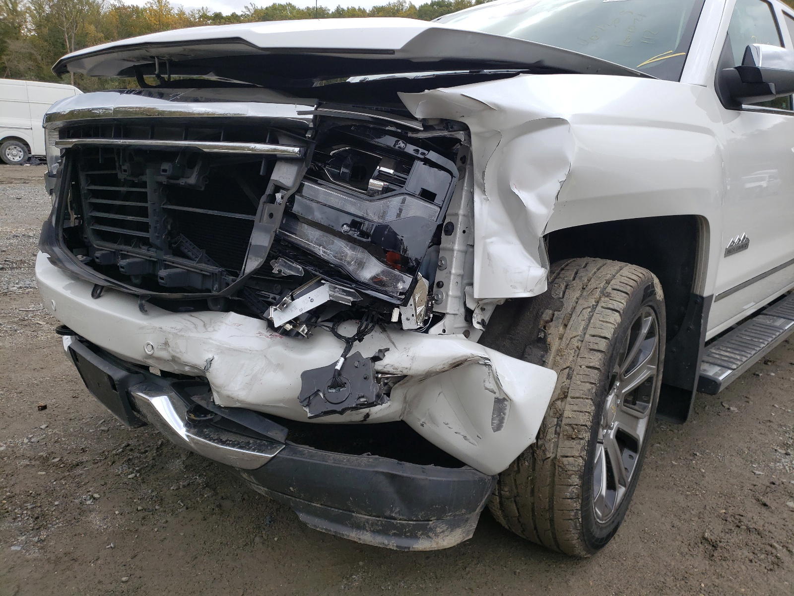 Photo 9 from auction – 2017 CHEVROLET SILVERADO with VIN 3GCUKTEC1HG180421