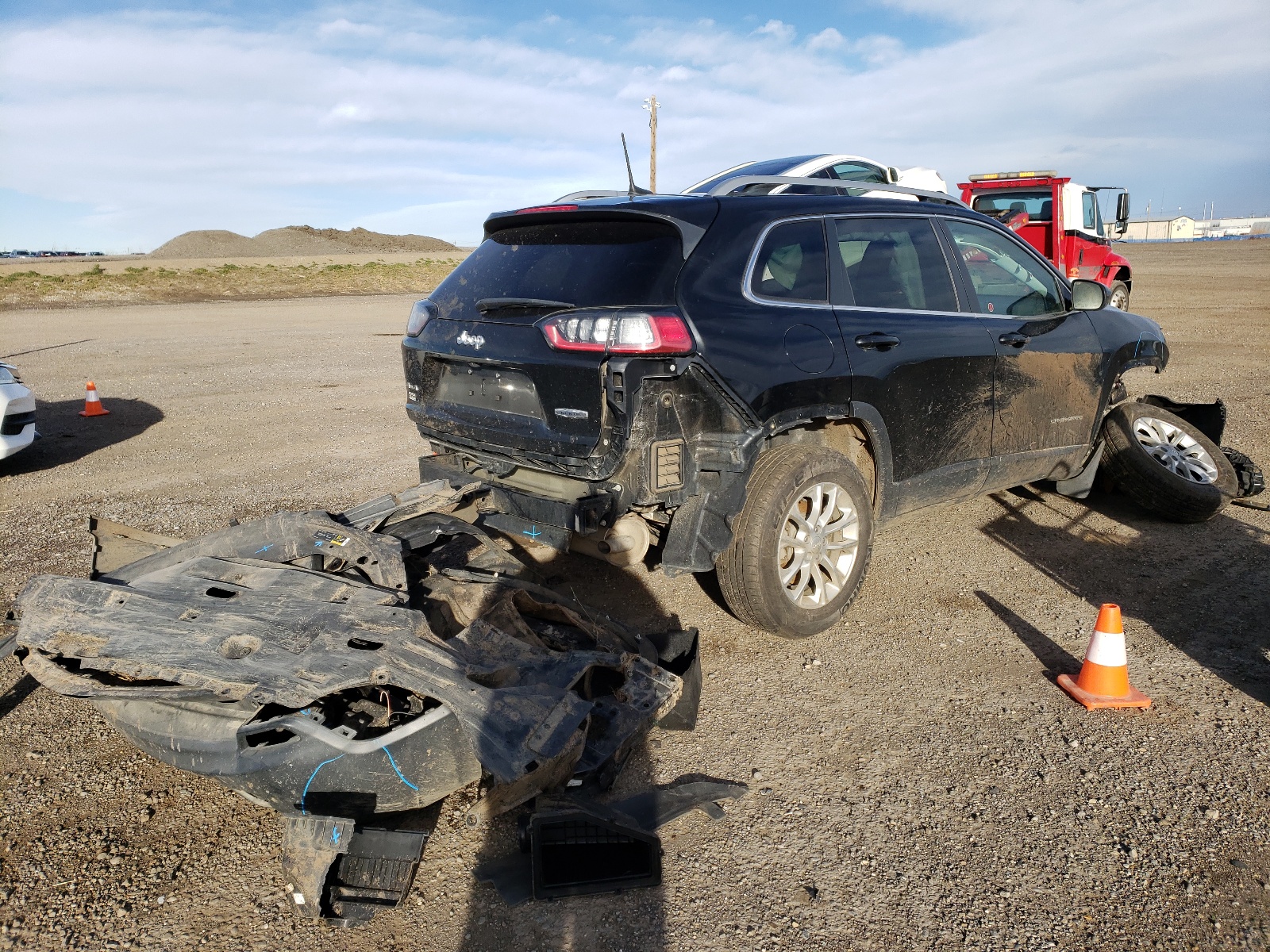 Photo 4 from auction – 2019 JEEP CHEROKEE L with VIN 1C4PJMCX3KD190738