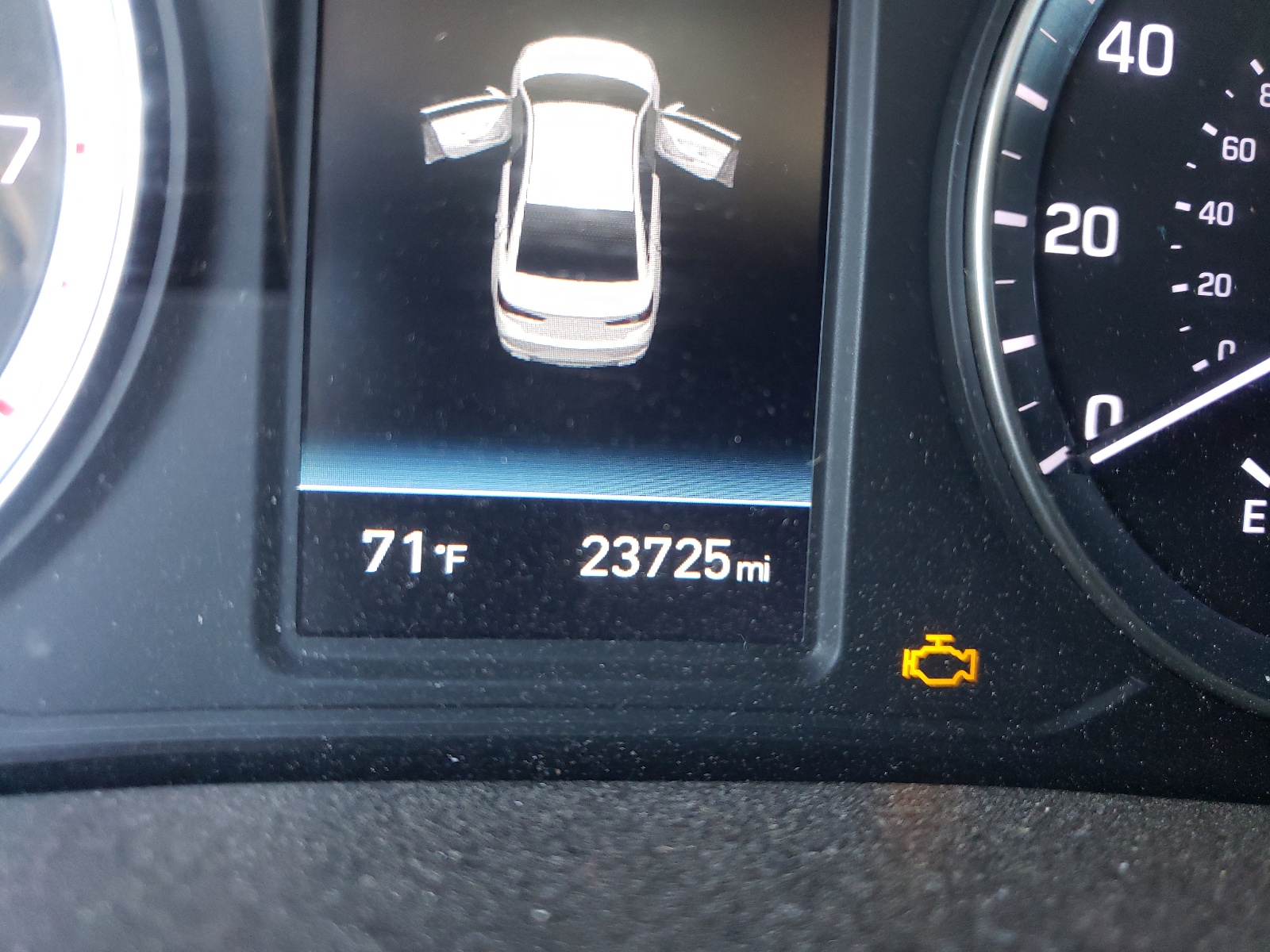 Photo 8 from auction – 2018 HYUNDAI SONATA SPO with VIN 5NPE34AF2JH632087