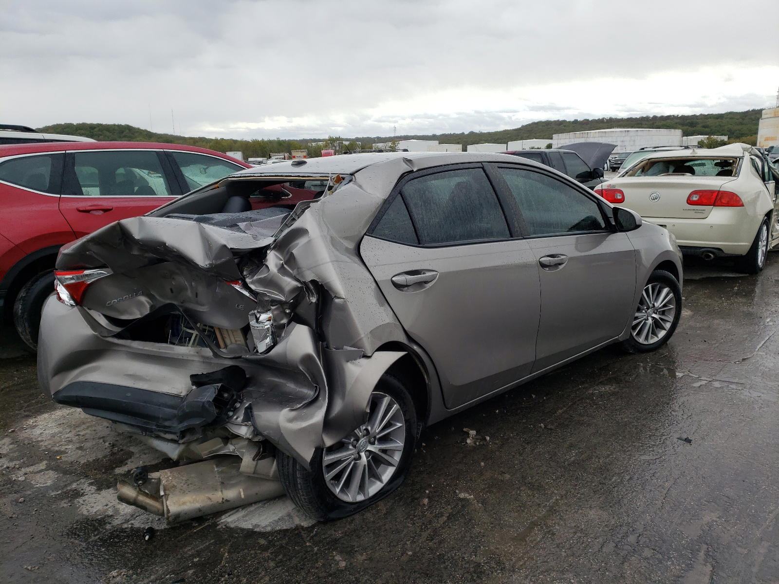 Photo 4 from auction – 2015 TOYOTA COROLLA L with VIN 5YFBURHE5FP317093
