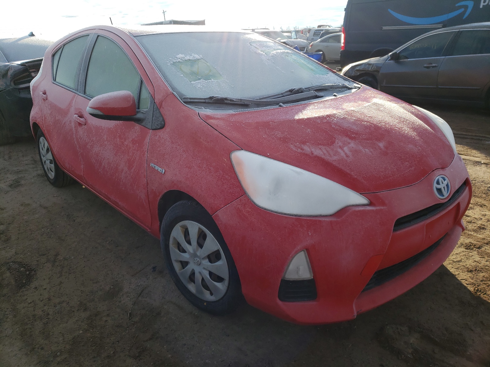 TOYOTA PRIUS C 2012 with VIN JTDKDTB3XC1517424 - Photo from auction