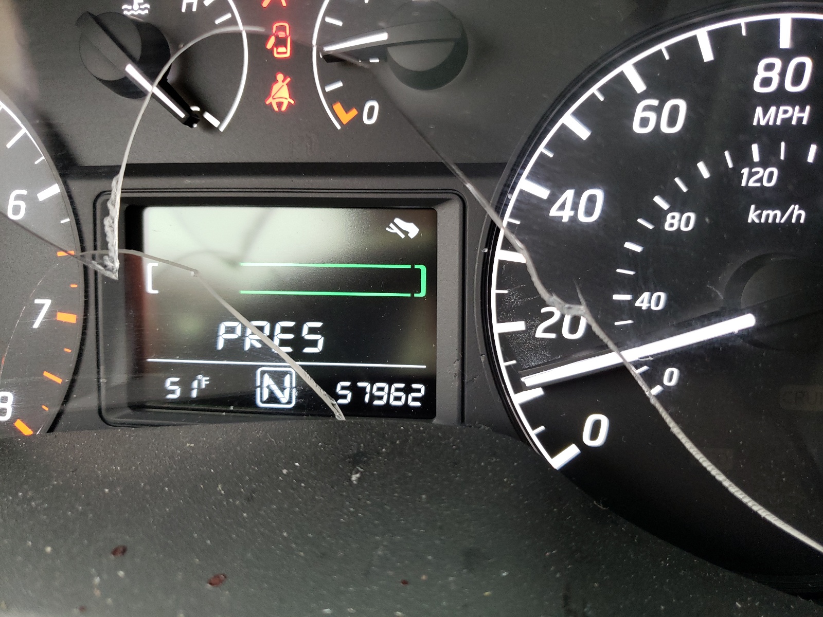 Photo 8 from auction – 2017 NISSAN SENTRA S with VIN 3N1AB7AP9HY230952
