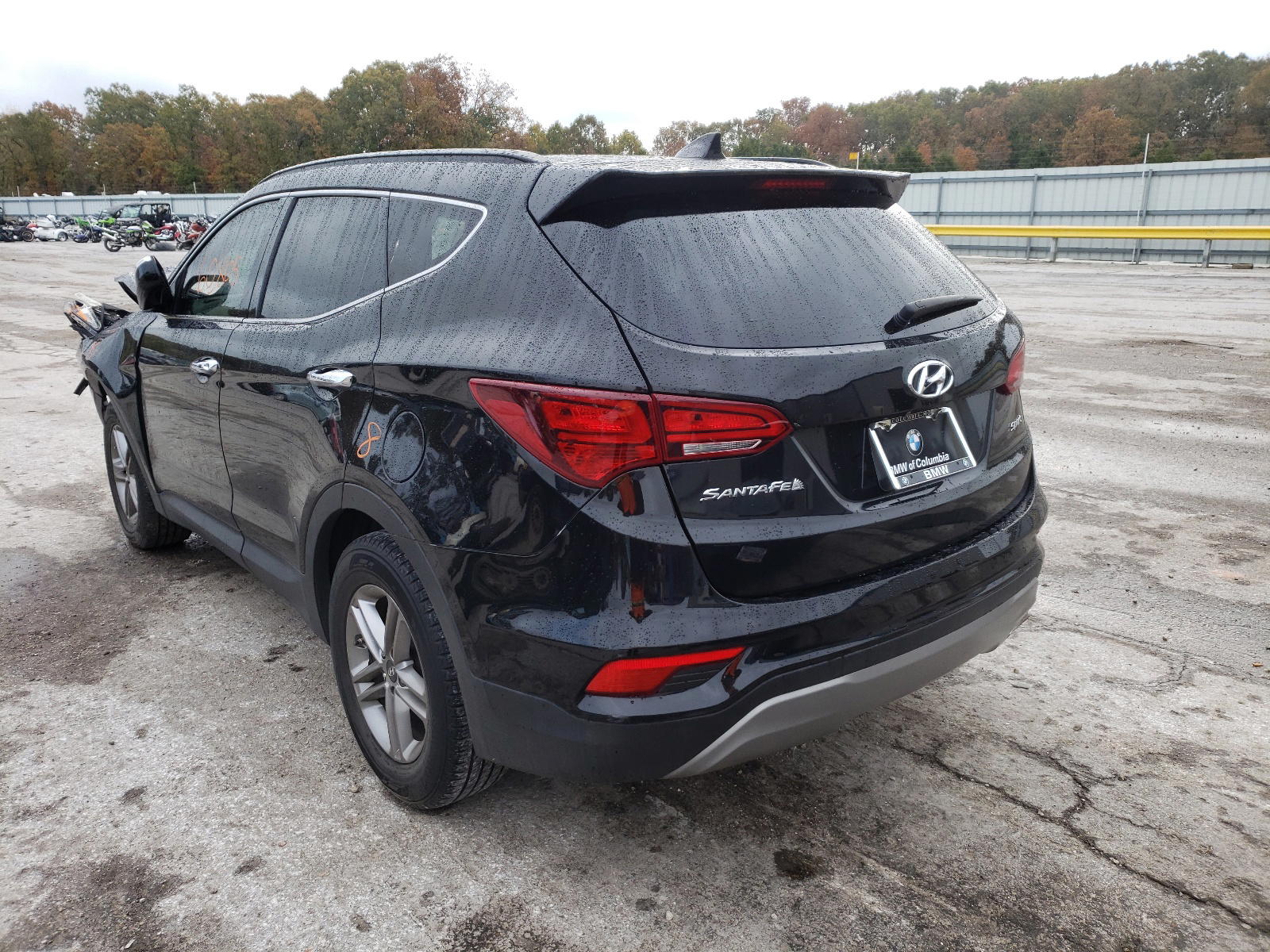 Photo 3 from auction – 2017 HYUNDAI SANTA FE S with VIN 5NMZU3LB1HH014740