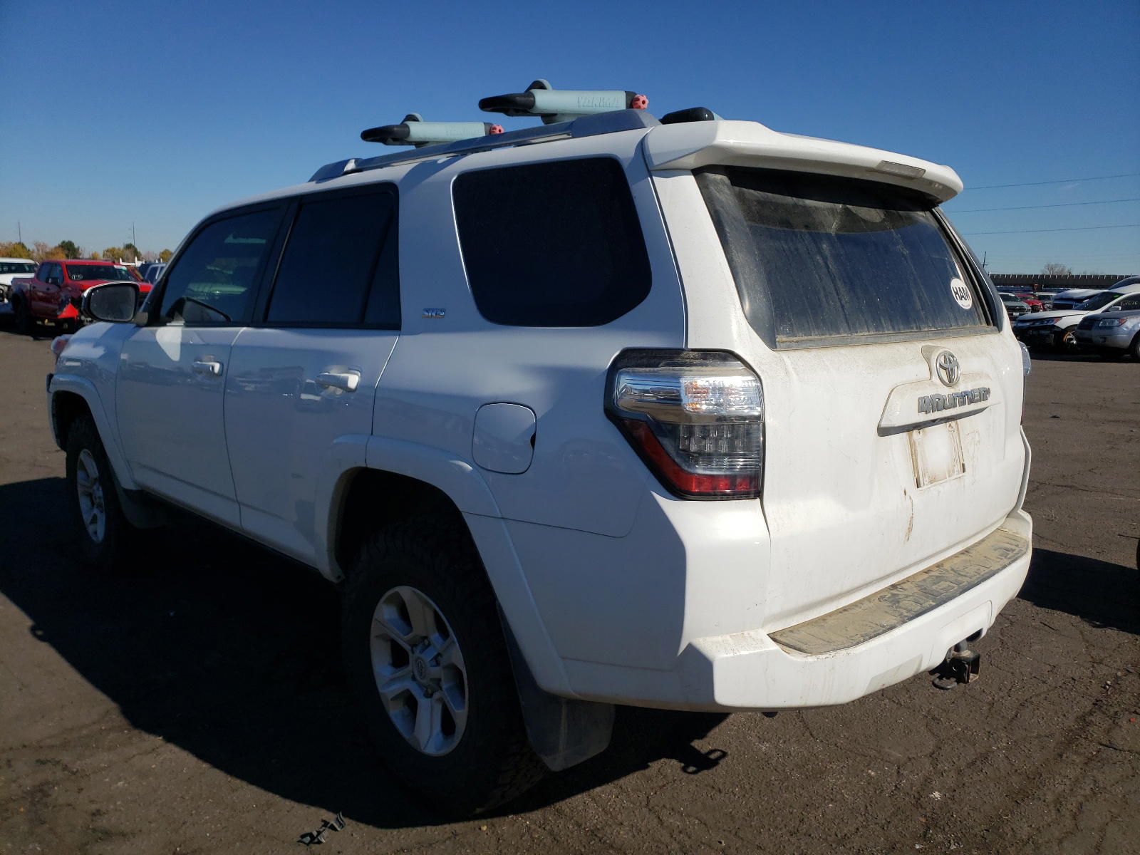 Photo 3 from auction – 2015 TOYOTA 4RUNNER SR with VIN JTEBU5JR1F5226532