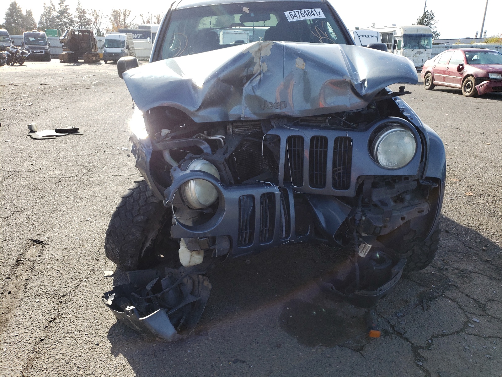 Photo 9 from auction – 2002 JEEP LIBERTY LI with VIN 1J4GL58KX2W269562