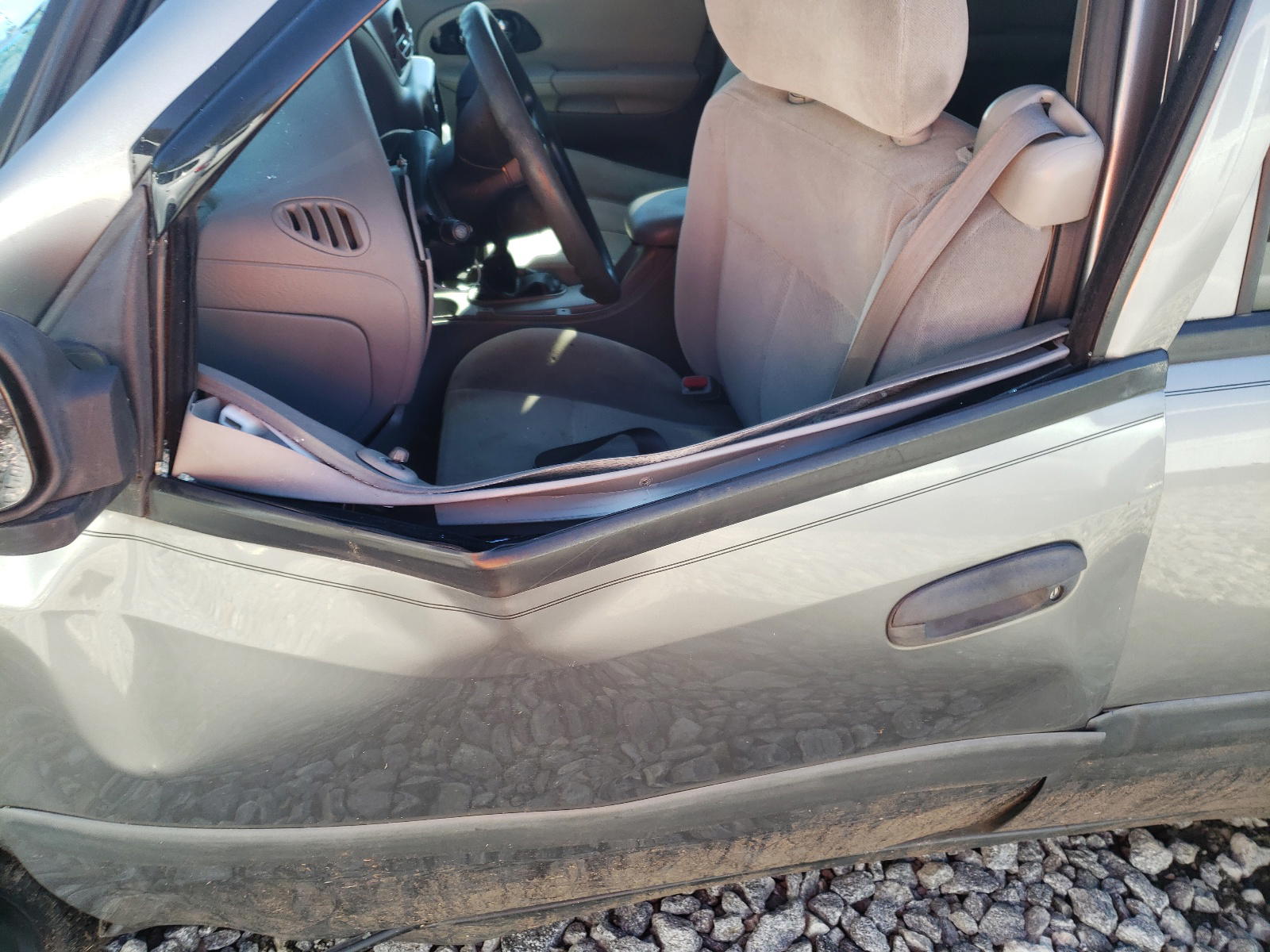 Photo 10 from auction – 2005 CHEVROLET TRAILBLAZE with VIN 1GNDT13S852307902