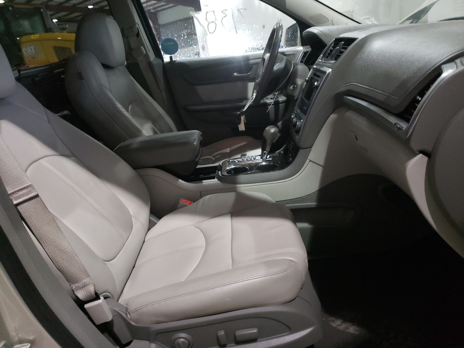 Zdjęcie 5 z aukcji – 2015 GMC ACADIA SLT z VIN 1GKKRRKD8FJ191306