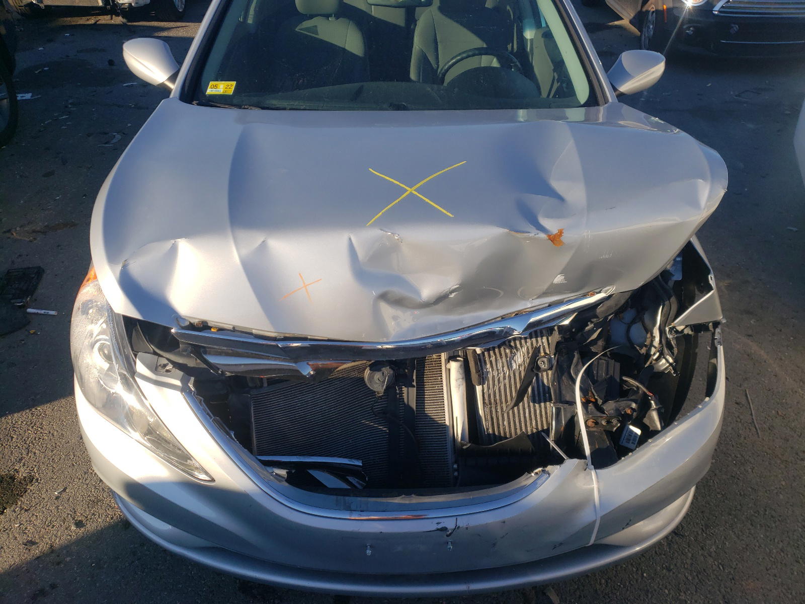 Photo 7 from auction – 2013 HYUNDAI SONATA SE with VIN 5NPEC4ABXDH585702
