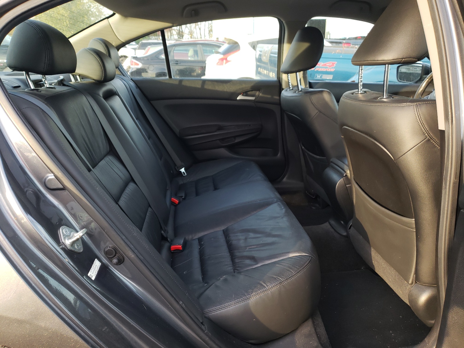 Photo 6 from auction – 2012 HONDA ACCORD SE with VIN 1HGCP2F63CA241180