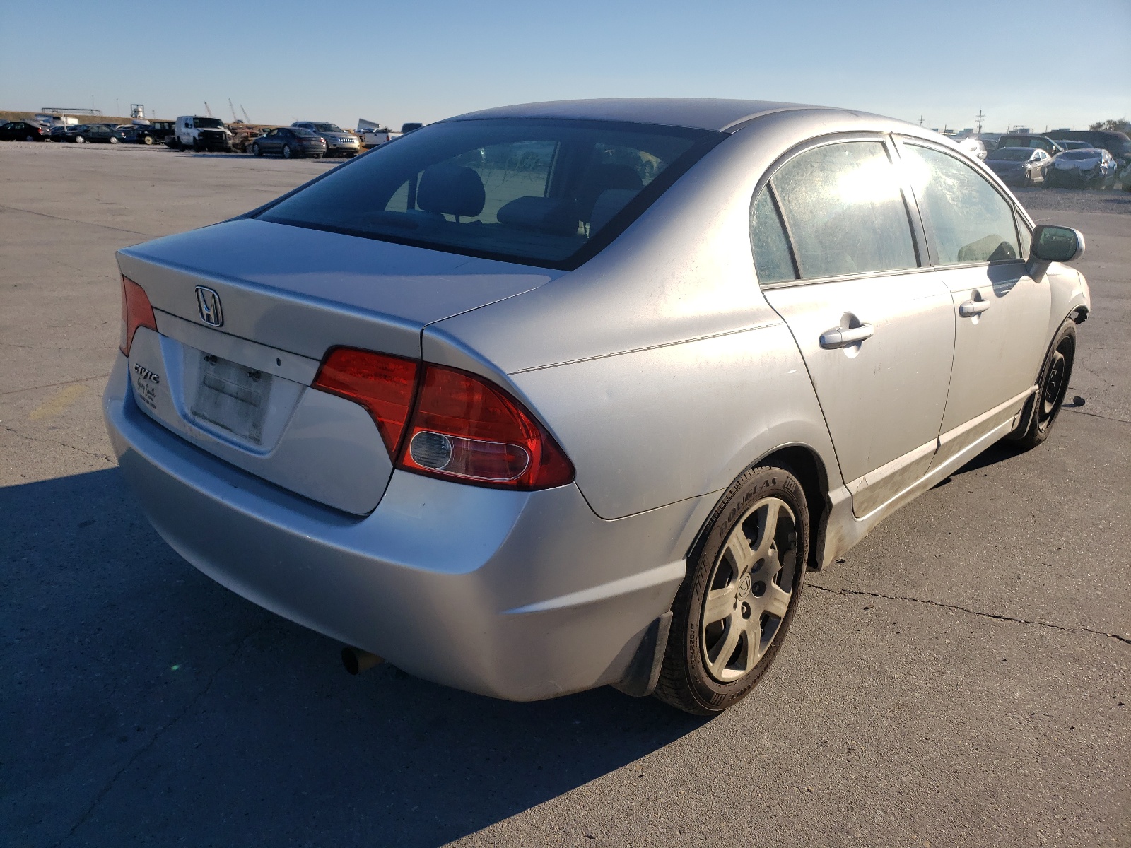 Photo 4 from auction – 2008 HONDA CIVIC with VIN 2HGFA165X8H339731