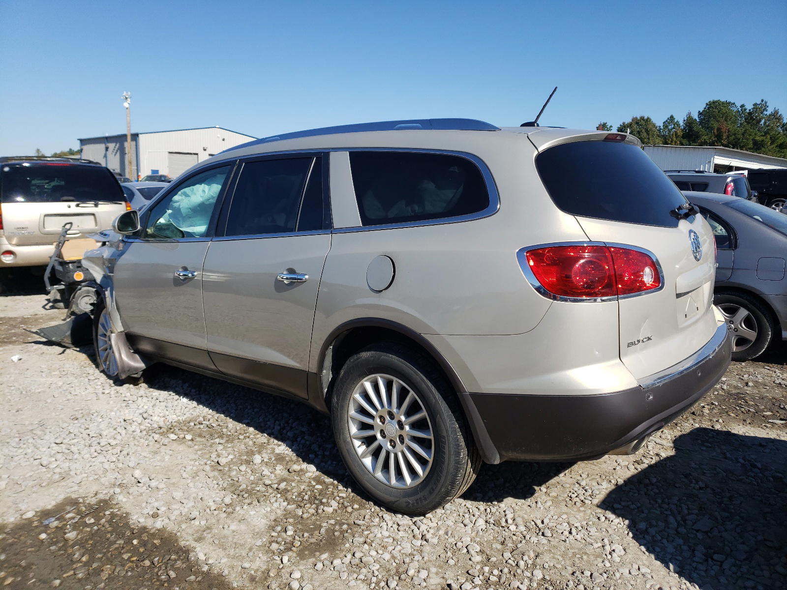 Photo 3 from auction – 2011 BUICK ENCLAVE CX with VIN 5GAKRCED3BJ242758