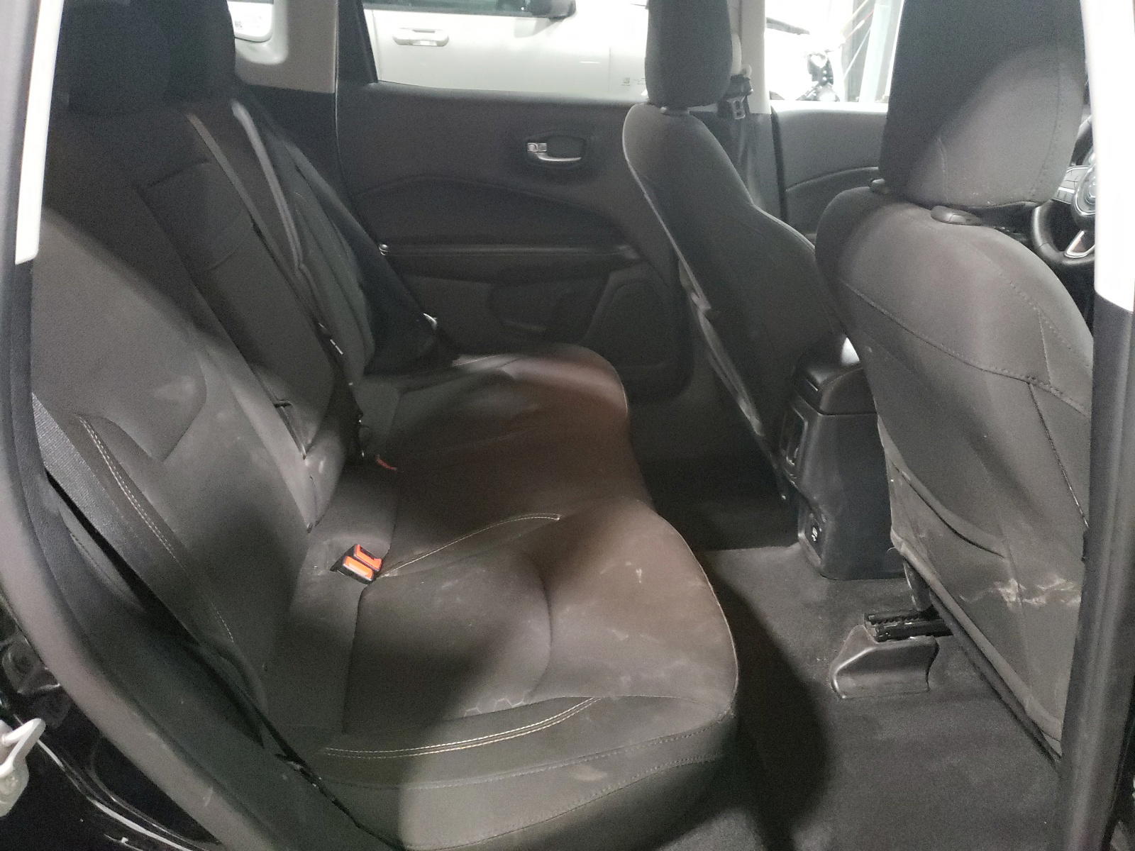Photo 6 from auction – 2018 JEEP COMPASS SP with VIN 3C4NJCAB8JT204148
