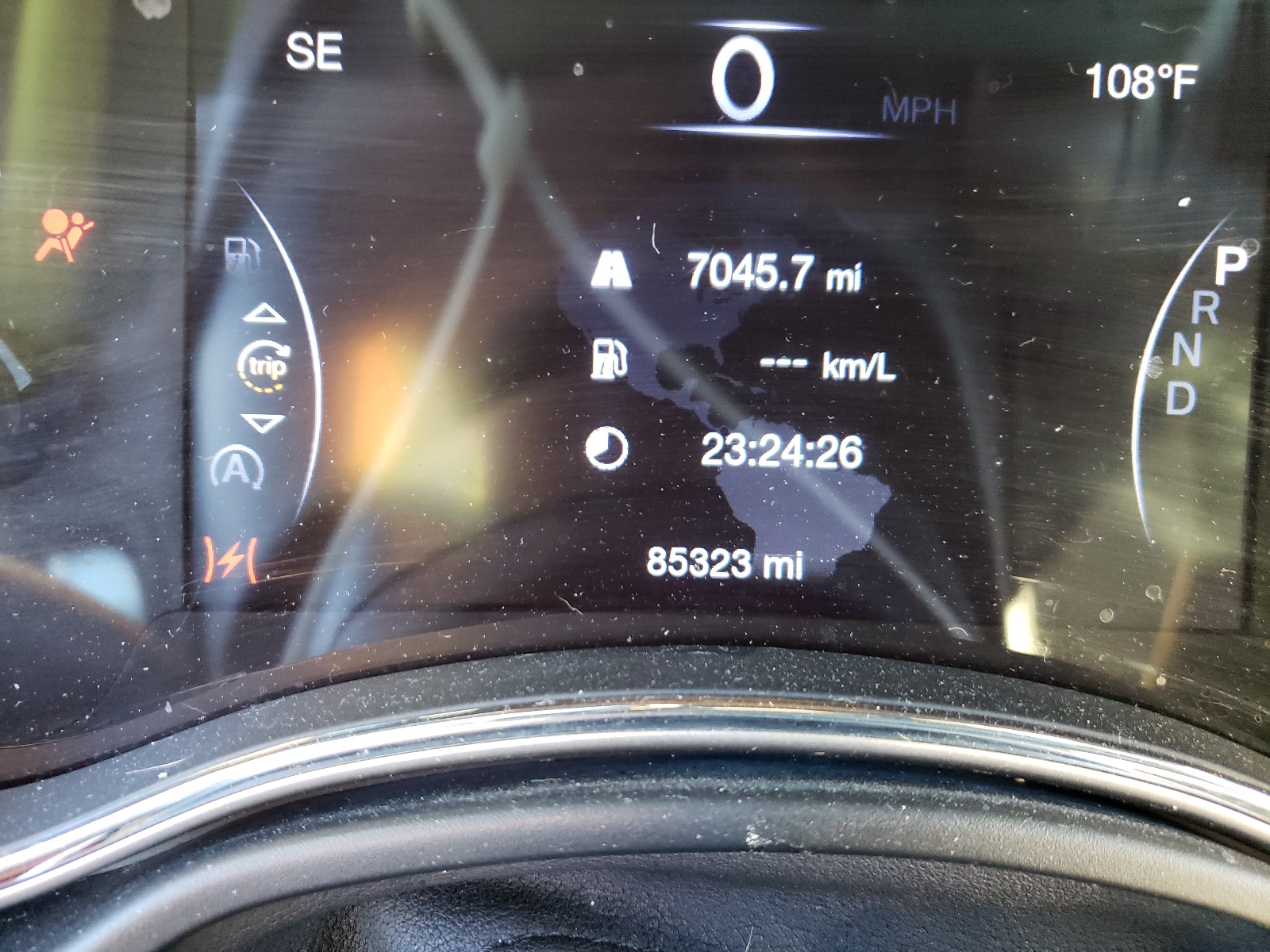 Photo 8 from auction – 2017 JEEP GRAND CHER with VIN 1C4RJFBG8HC765193