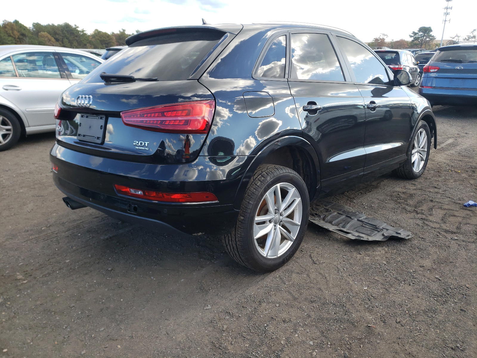 Photo 4 from auction – 2017 AUDI Q3 PREMIUM with VIN WA1ECCFS1HR002039